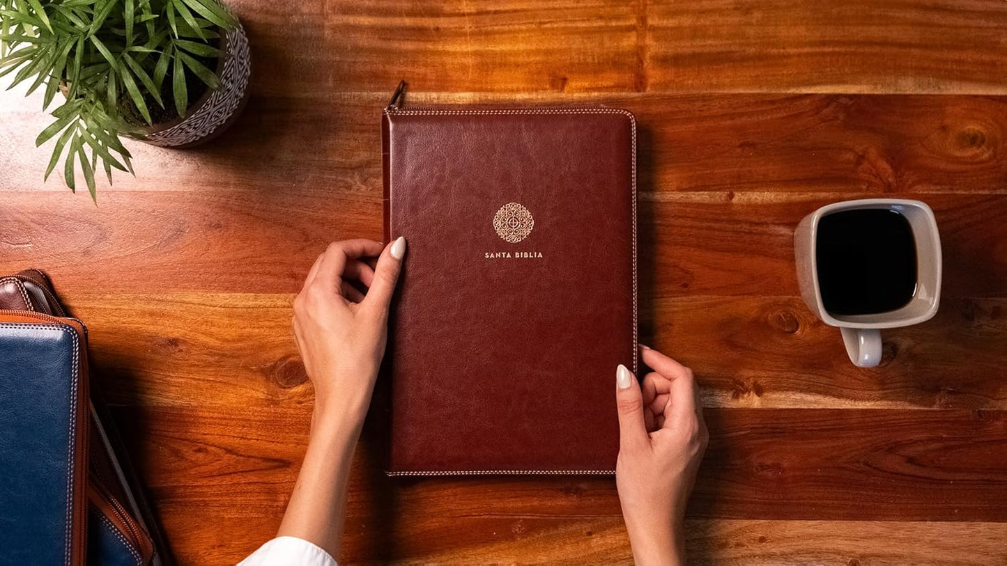 RVR60, Santa Biblia, Letra Supergigante, Leathersoft, Café, con Cierre